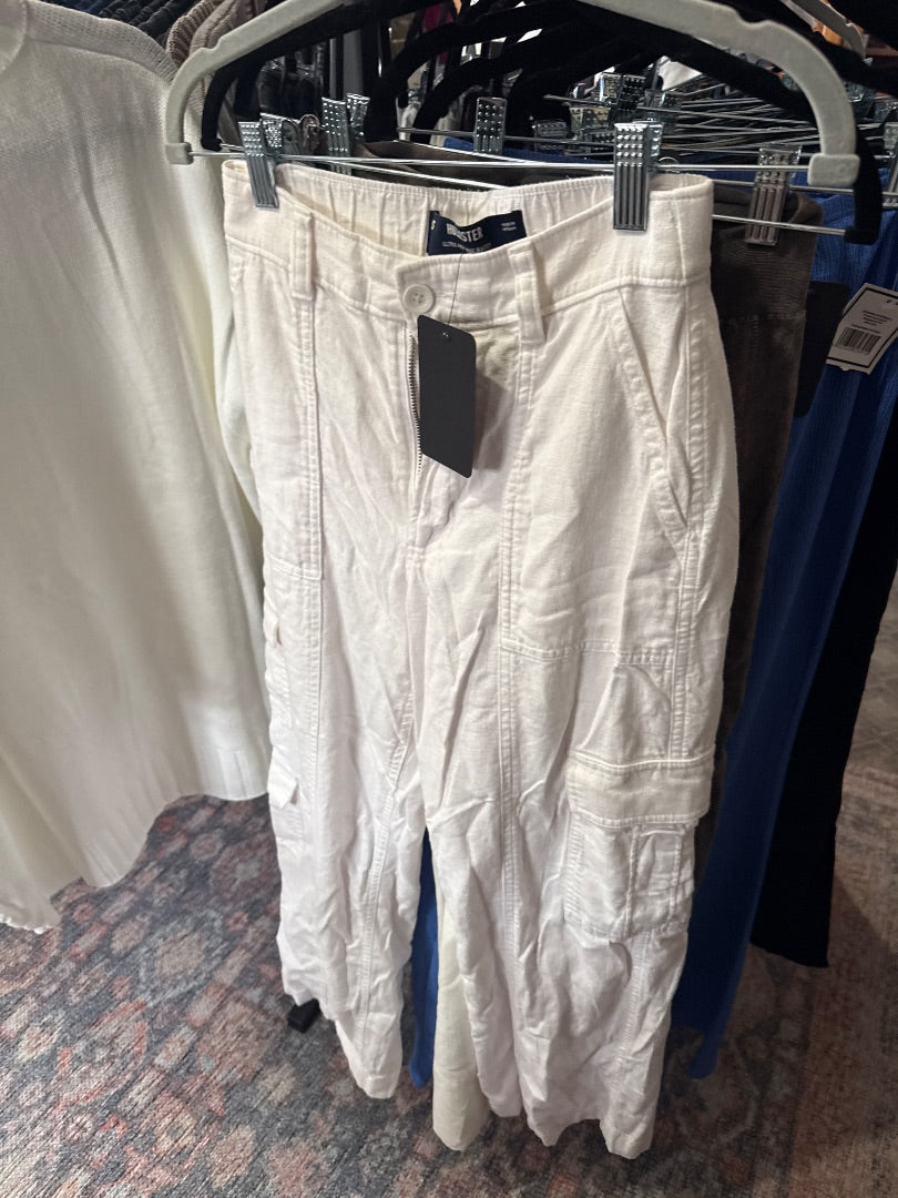 White Hollister Women-Bottoms, XS